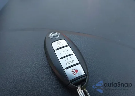 2013 Nissan Versa 1.6 Sl from USA, damaged, VIN 3N1CN7AP3DL890444